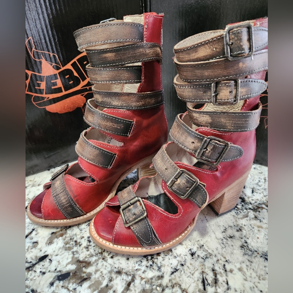 Freebird Bond Red Multi